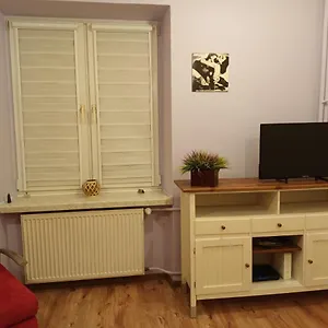 Eliot Apartment