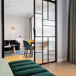 No.4 Aparthotel