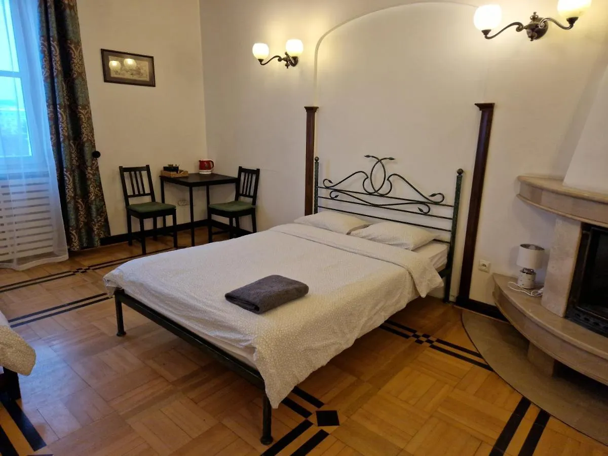Homestay Green Wood Apartament Stara Ochota Warsaw