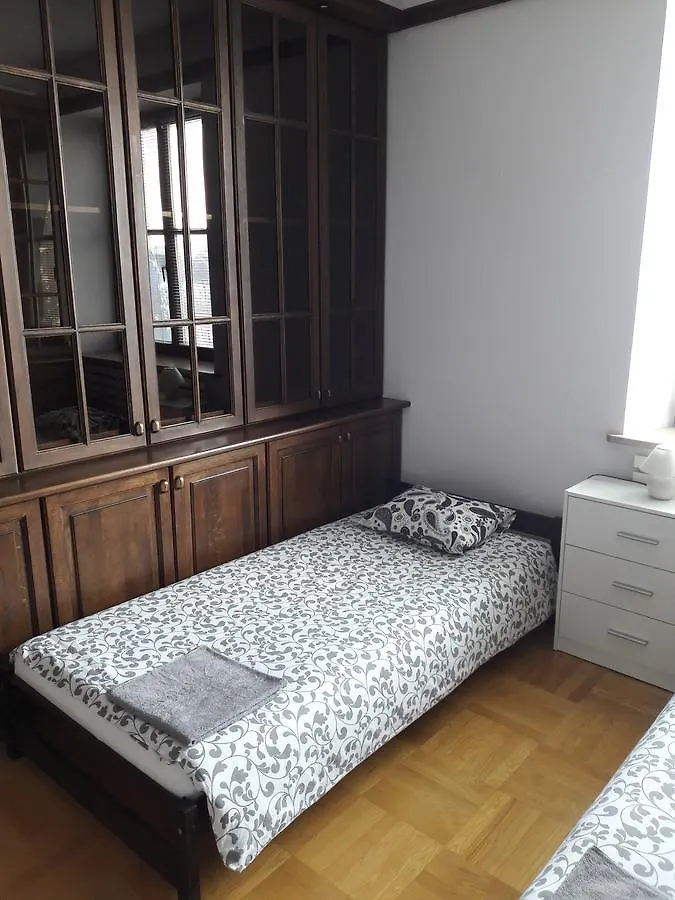 Green Wood Apartament Stara Ochota Warsaw Homestay