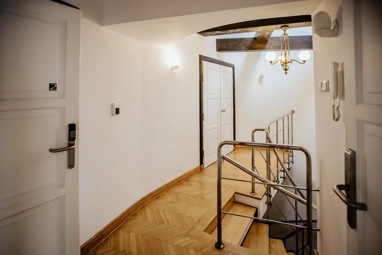 Homestay Green Wood Apartament Stara Ochota Warsaw