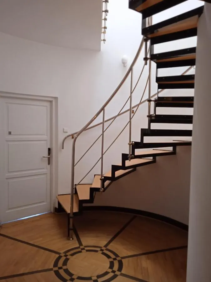 Homestay Green Wood Apartament Stara Ochota Warsaw